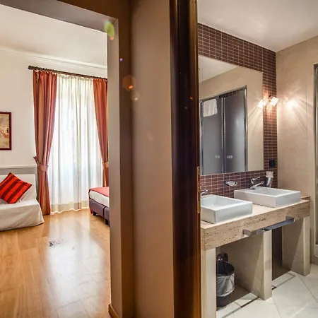 Hotel Everest Rome