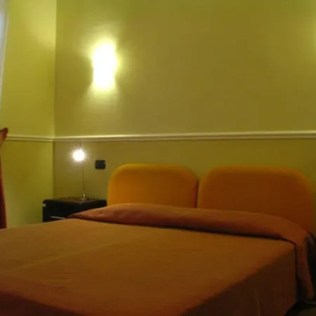Everest Hotel Rome